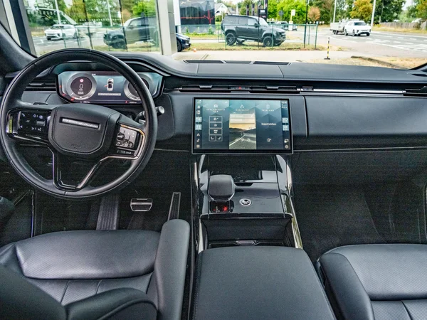 Land Rover Range Rover Sport (2023) — foto 20 van 23