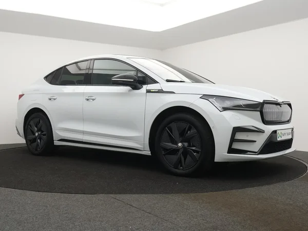 Škoda Enyaq Coupe (2022) — foto 21 van 29
