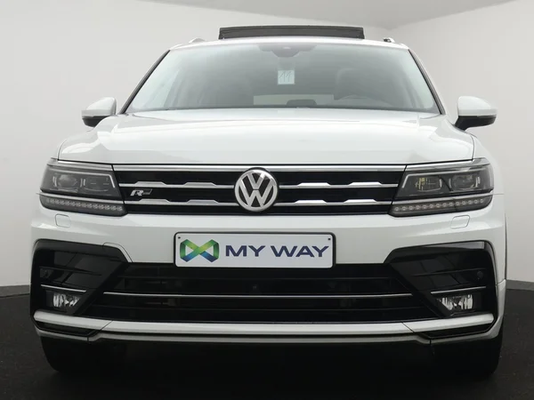 VOLKSWAGEN Tiguan Allspace (2020) — foto 25 van 30