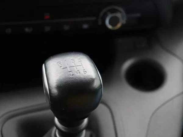 Fiat Doblò (2023) — foto 15 van 39