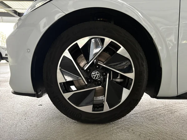 VOLKSWAGEN ID.3 (2025) — foto 11 van 24