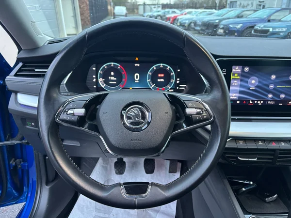 SKODA Octavia Combi (2021) — foto 5 van 23