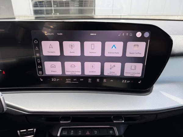 AUDI Q3 Sportback (2026) — foto 5 van 21