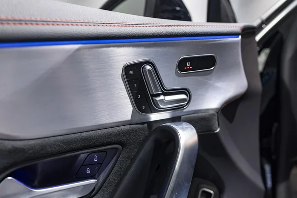 Mercedes-Benz CLA (2020) — foto 28 van 39