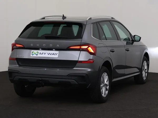 SKODA Kamiq (2025) — foto 9 van 18
