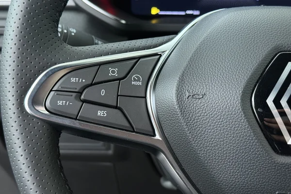 Renault Captur (2025) — foto 5 van 16