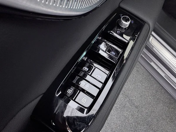 Maserati Grecale (2025) — foto 19 van 30