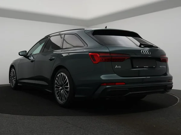 AUDI A6 SW PHEV (2020) — foto 12 van 32