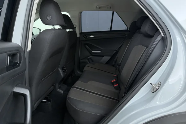 Volkswagen T-Roc (2020) — foto 18 van 19