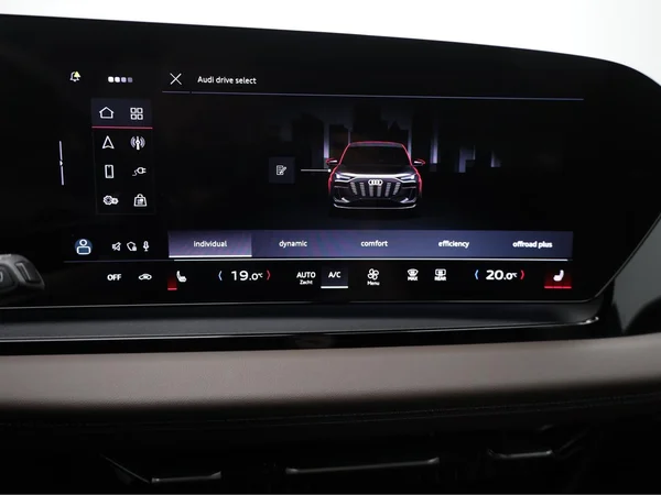 AUDI Q6 e-tron (2025) — foto 14 van 22