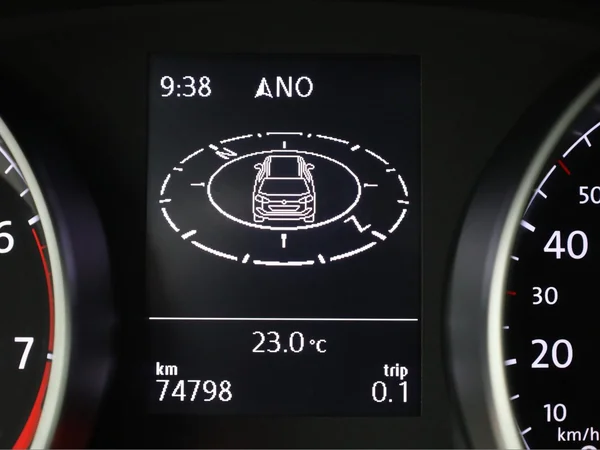 VOLKSWAGEN Golf Sportsvan (2020) — foto 7 van 19