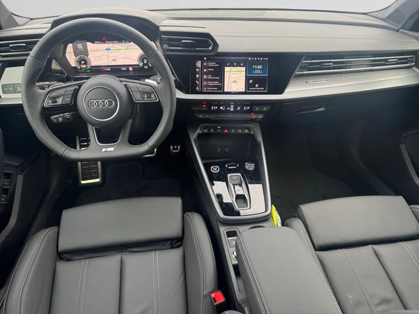 AUDI A3 Sportback PHEV (2025) — foto 3 van 24
