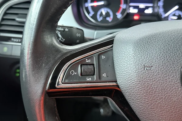 Skoda Fabia Sw (2020) — foto 6 van 25