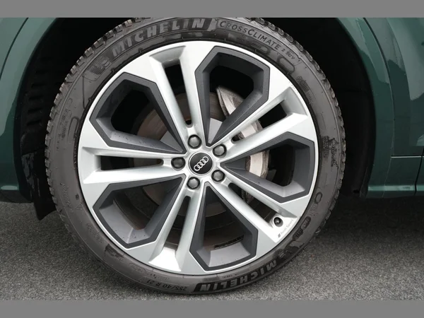 AUDI Q5 PHEV (2020) — foto 35 van 35