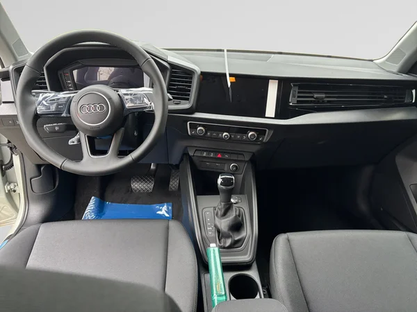 AUDI A1 Sportback (2025) — foto 8 van 19