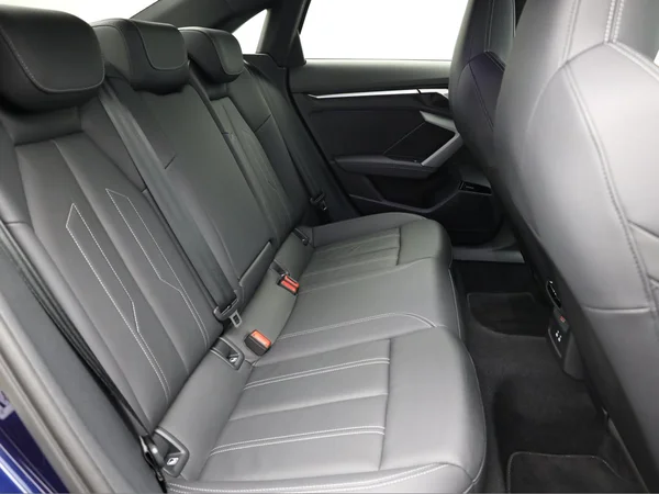 AUDI A3 Sedan (2025) — foto 24 van 24