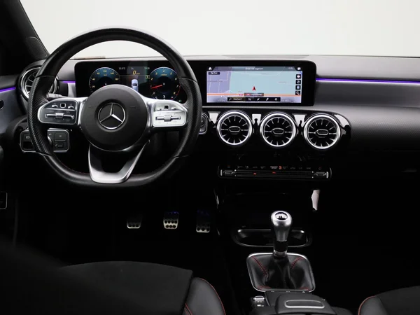 Mercedes-Benz A-Klasse (2021) — foto 41 van 41