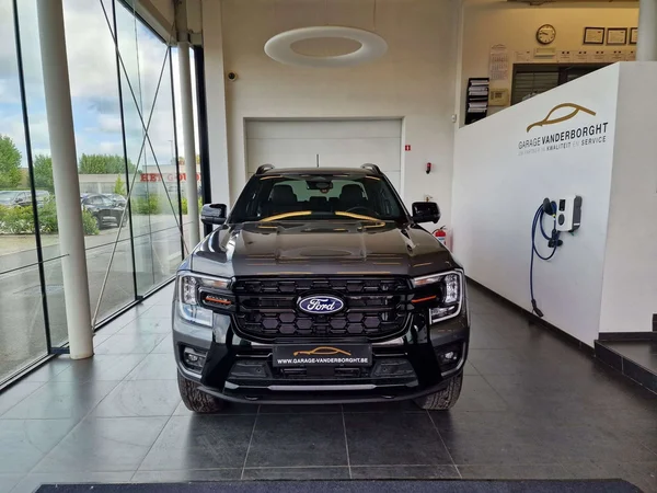 Ford Ranger — foto 8 van 15