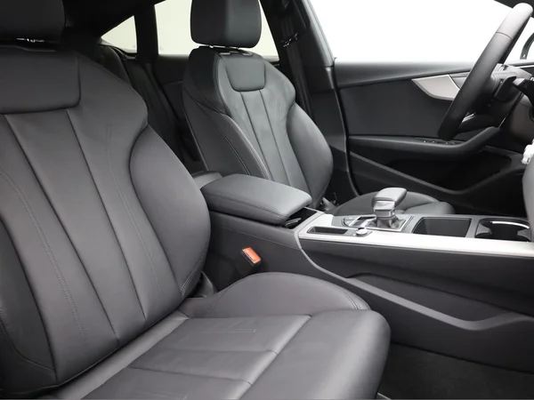 AUDI A5 Sportback (2025) — foto 18 van 23