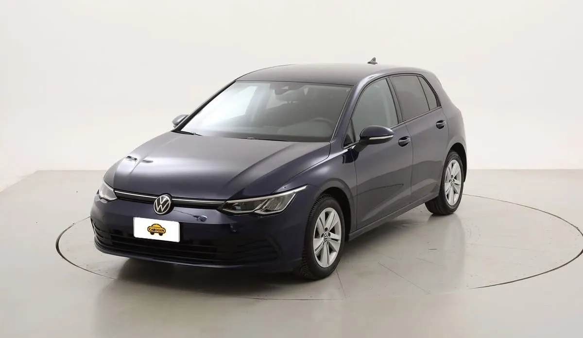 volkswagen golf viii 1121_304346_2020