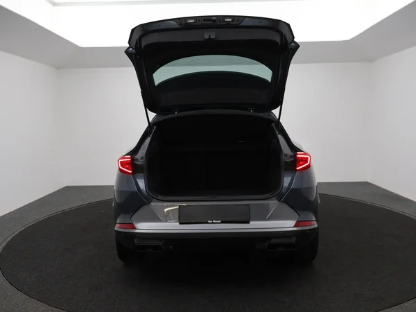 CUPRA Formentor (2024) — foto 19 van 27