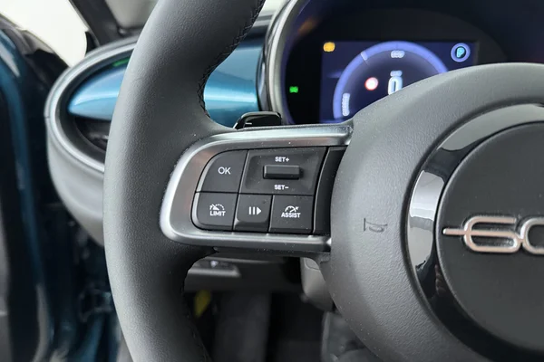 Fiat 600 (2025) — foto 6 van 22