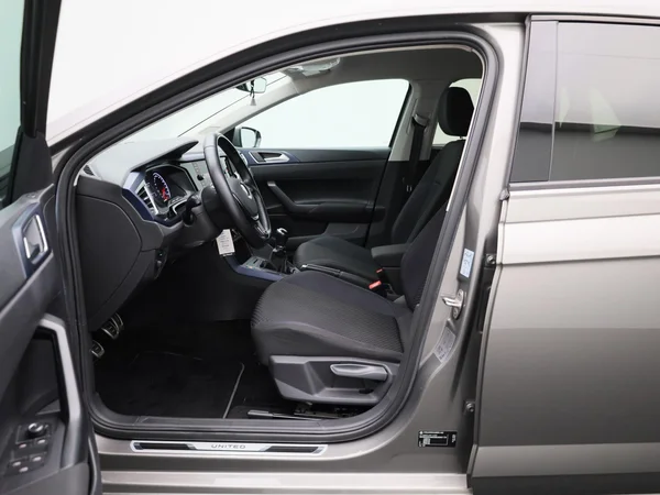Volkswagen Polo (2021) — foto 3 van 40