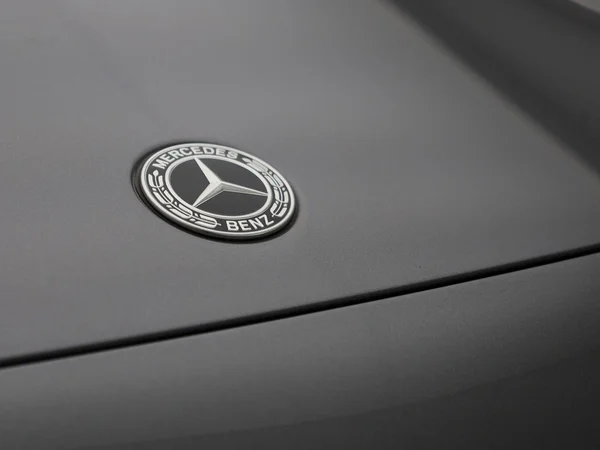 Mercedes-Benz GLA (2022) — foto 32 van 48
