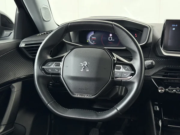 PEUGEOT 2008 (2022) — foto 14 van 27