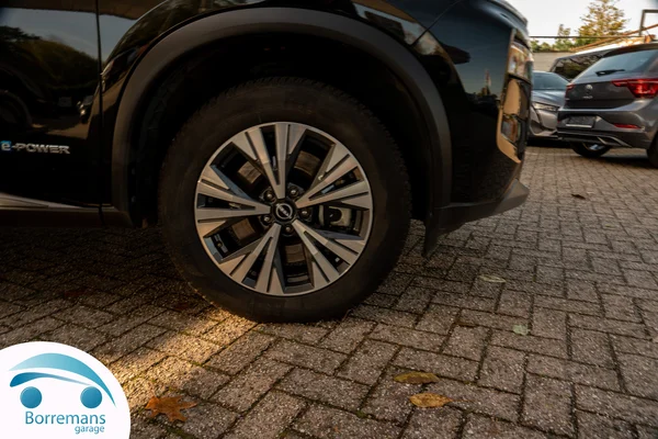 Nissan X-Trail (2024) — foto 2 van 44