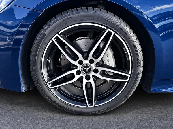 Mercedes-Benz E-Klasse (2020) — foto 19 van 21