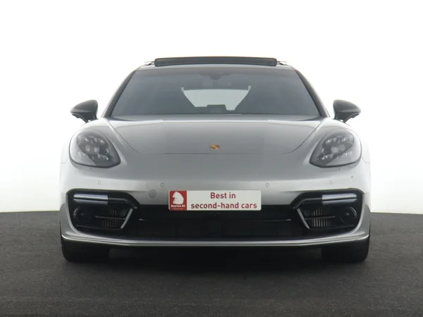 PORSCHE Panamera (2020) — foto 34 van 36