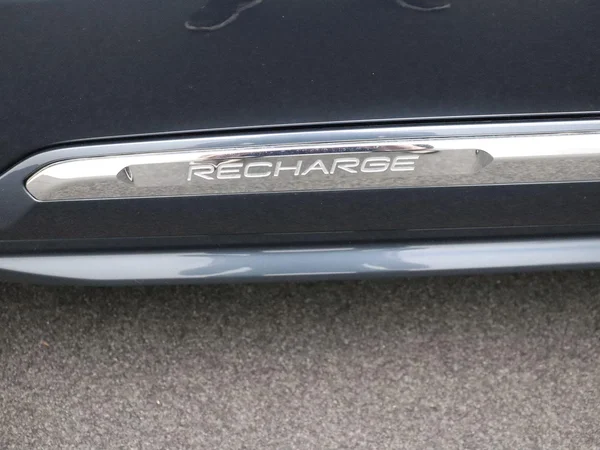 Volvo XC90 (2024) — foto 2 van 27