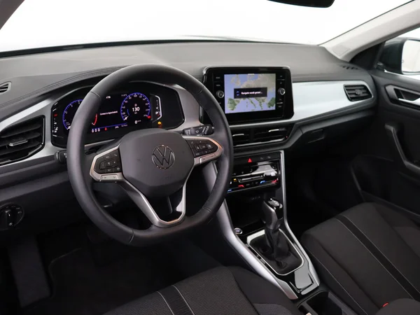 VOLKSWAGEN T-Roc (2025) — foto 17 van 18