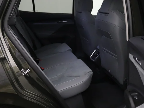 SKODA Enyaq Coupé (2025) — foto 18 van 28