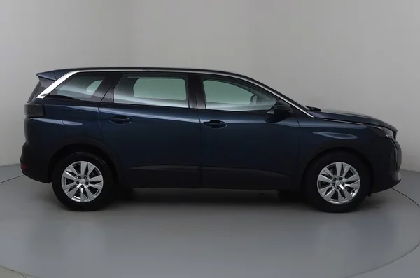Peugeot 5008 (2021) — foto 27 van 30