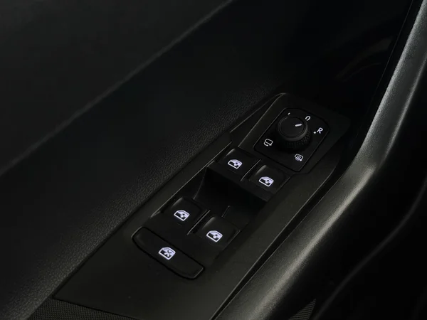 VOLKSWAGEN Polo (2022) — foto 19 van 27