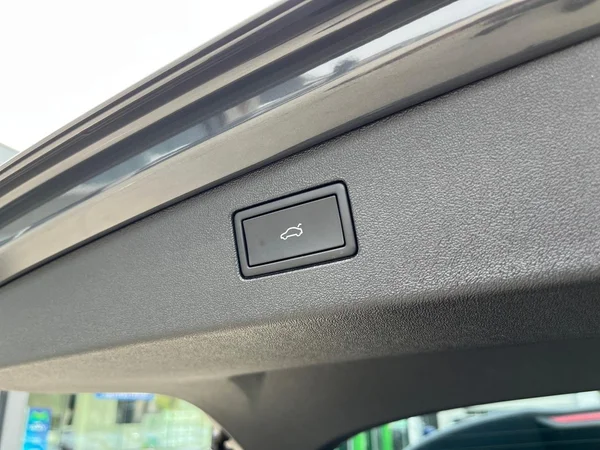 VOLKSWAGEN Tiguan (2025) — foto 21 van 22