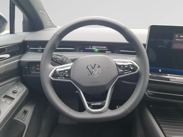 VOLKSWAGEN ID.7 Tourer (2026) — foto 14 van 16