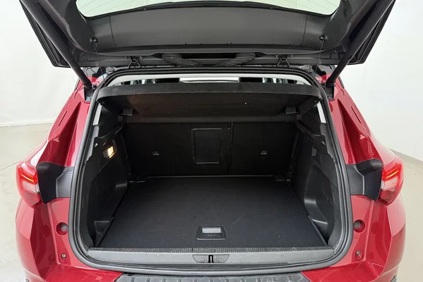 Opel Grandland X (2019) — foto 20 van 24