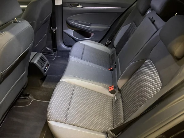 VOLKSWAGEN Golf VIII (2022) — foto 5 van 15