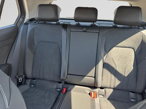 VOLKSWAGEN Golf VIII (2026) — foto 11 van 12