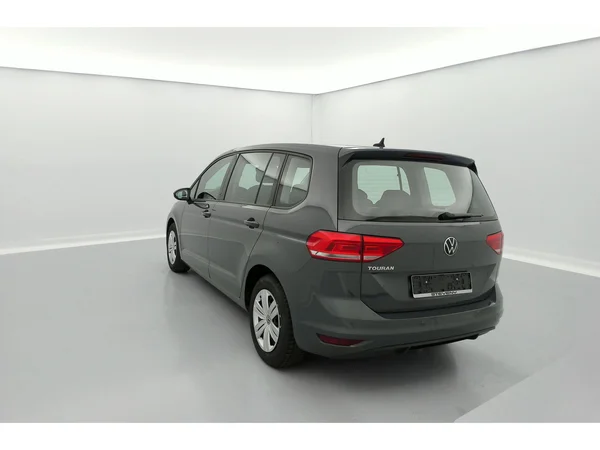 VOLKSWAGEN Touran (2020) — foto 35 van 36