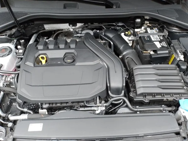 AUDI A3 Sportback (2023) — foto 14 van 22