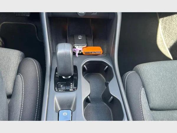 Volvo XC40 (2024) — foto 11 van 29