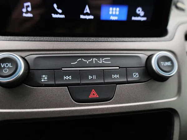 Ford Transit Connect (2020) — foto 16 van 45