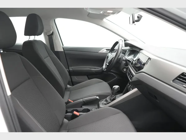 VOLKSWAGEN Polo (2021) — foto 4 van 24