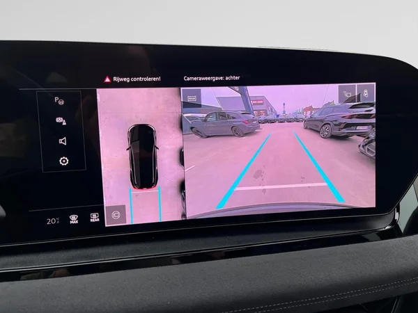 AUDI Q6 Sportback e-tron (2025) — foto 5 van 19