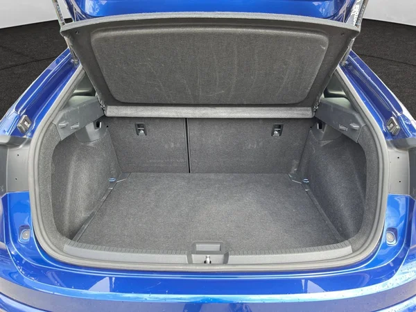 VOLKSWAGEN Taigo (2025) — foto 3 van 20