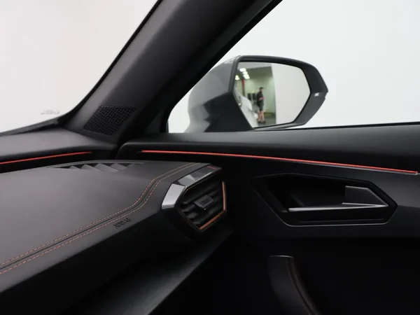CUPRA Formentor (2024) — foto 15 van 33